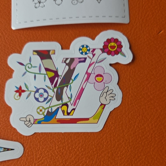 Louis Vuitton Murakami Colorful Sticker Collection - Picture 4 of 9